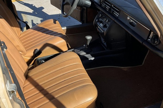 No Reserve: 1974 Mercedes-Benz 230