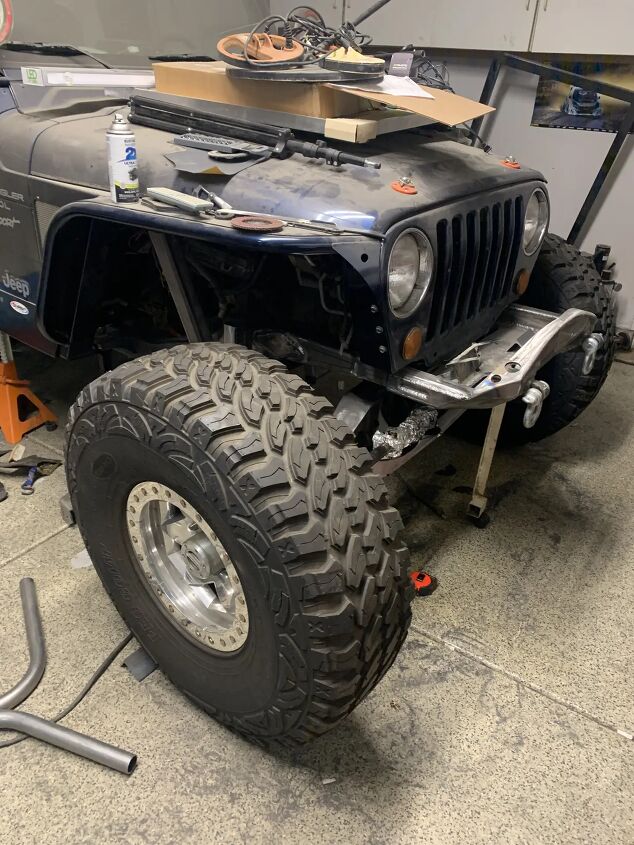 used car of the day 2000 jeep wrangler